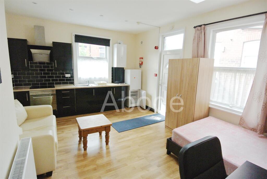 1 bed 1st Floor Flat for rent in Leeds. From Abode - Leeds 1 bed 1st Floor Flat for rent in Leeds. From Abode - Leeds