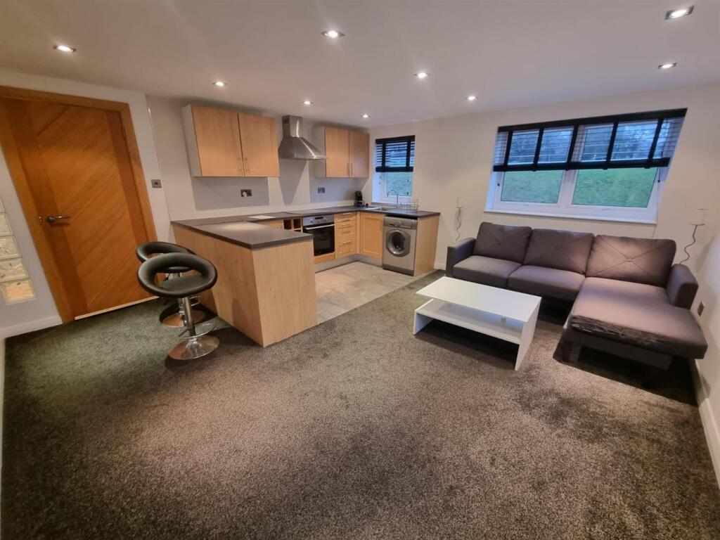 1 bed 1st Floor Flat for rent in Leeds. From Abode - Leeds