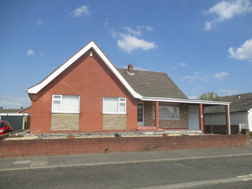 4 bed Detached bungalow for rent in Carlisle. From Hayward Tod Associates - Carlisle 4 bed Detached bungalow for rent in Carlisle. From Hayward Tod Associates - Carlisle