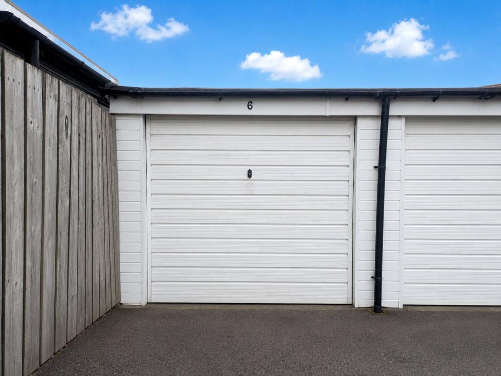 4 bed Garages for rent in New Marske. From Michael Poole - Redcar