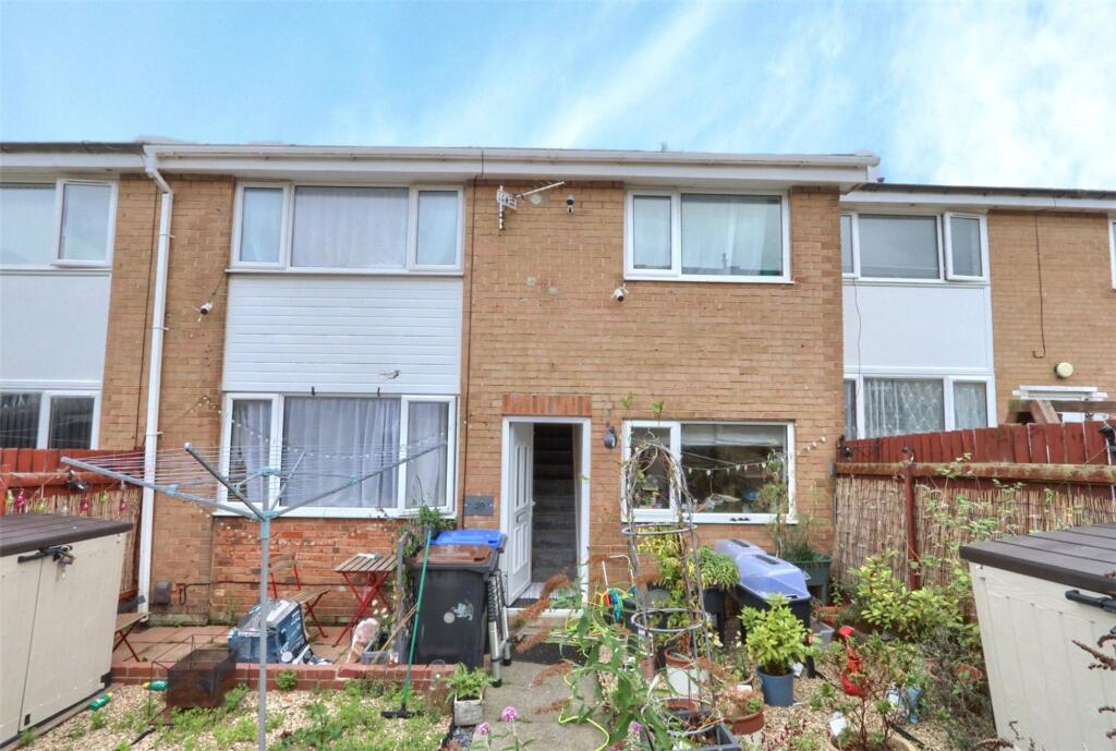 3 bed Mid Terraced House for rent in North Skelton. From Michael Poole - Redcar 3 bed Mid Terraced House for rent in North Skelton. From Michael Poole - Redcar