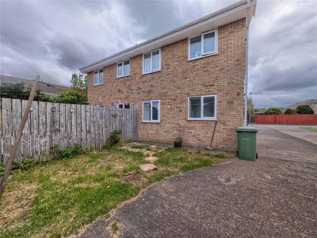 1 bed 1st Floor Flat for rent in Aislaby. From Michael Poole - Yarm