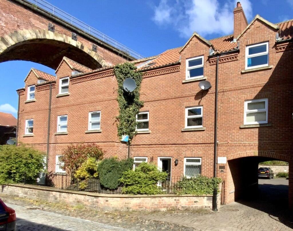 3 bed 1st Floor Flat for rent in Yarm. From Michael Poole - Yarm