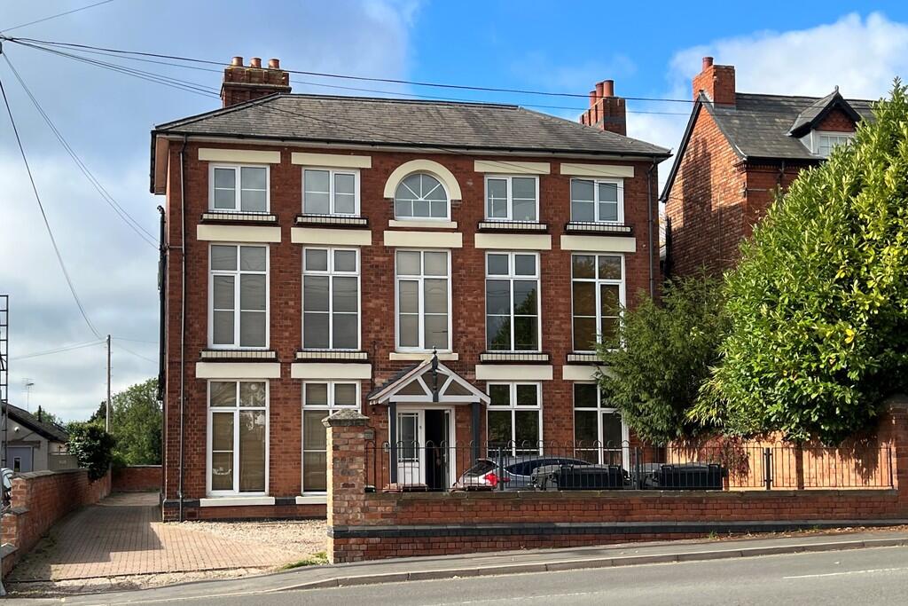 2 bed Penthouse for rent in Melton Mowbray. From Middletons - Melton Mowbray