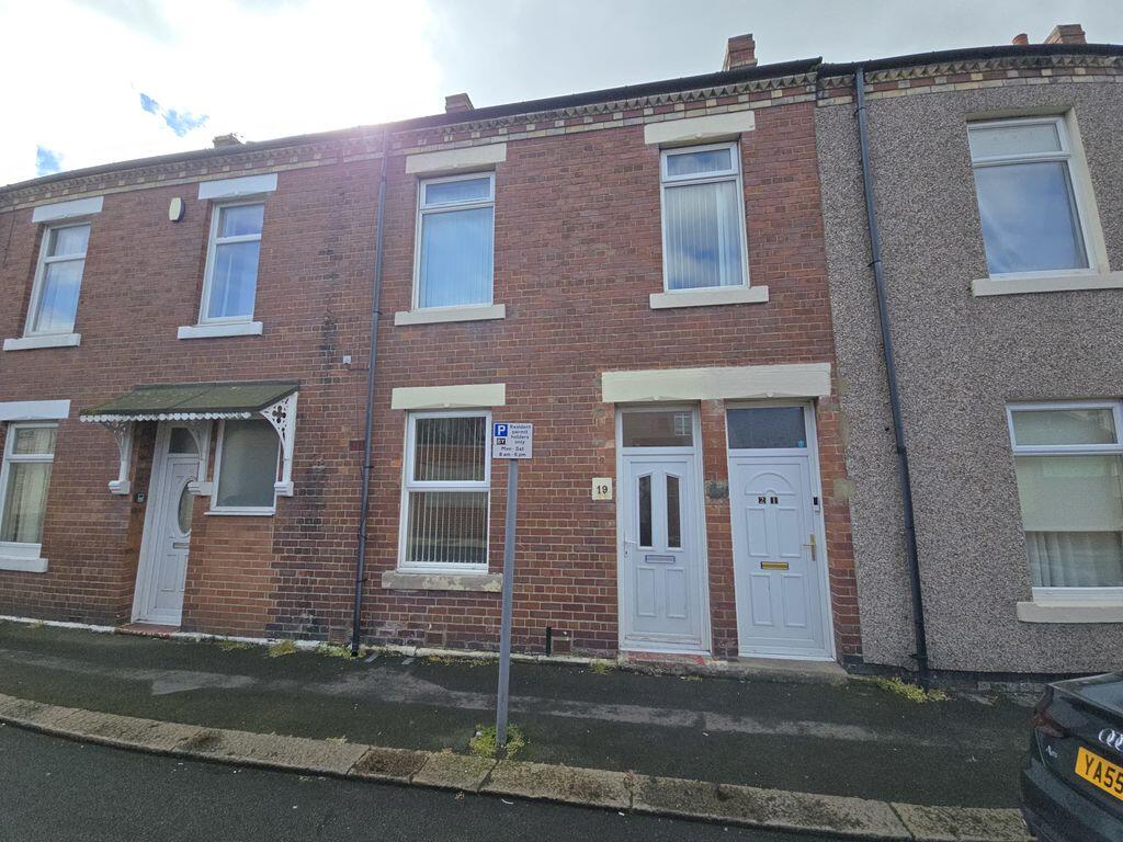 2 bed 1st Floor Flat for rent in Blyth. From Mike Rogerson Estate Agents - Bedlington