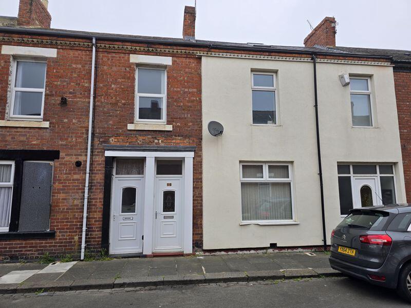 2 bed 1st Floor Flat for rent in Blyth. From Mike Rogerson Estate Agents - Bedlington