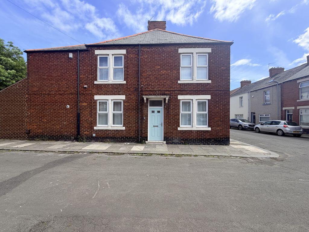 3 bed House (unspecified) for rent in Blyth. From Mike Rogerson Estate Agents - Bedlington