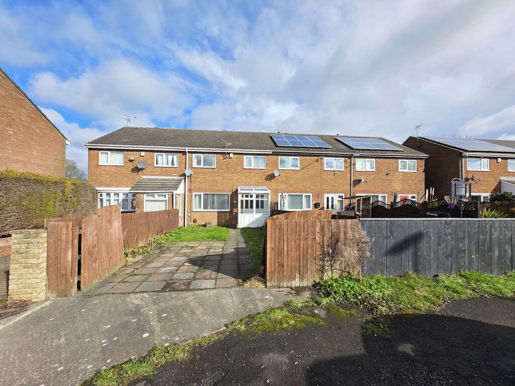 3 bed Mid Terraced House for rent in Cramlington. From Mike Rogerson Estate Agents - Cramlington