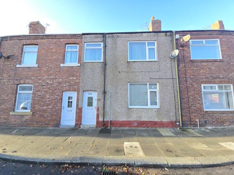 3 bed Mid Terraced House for rent in Ashington. From Mike Rogerson Estate Agents - Morpeth