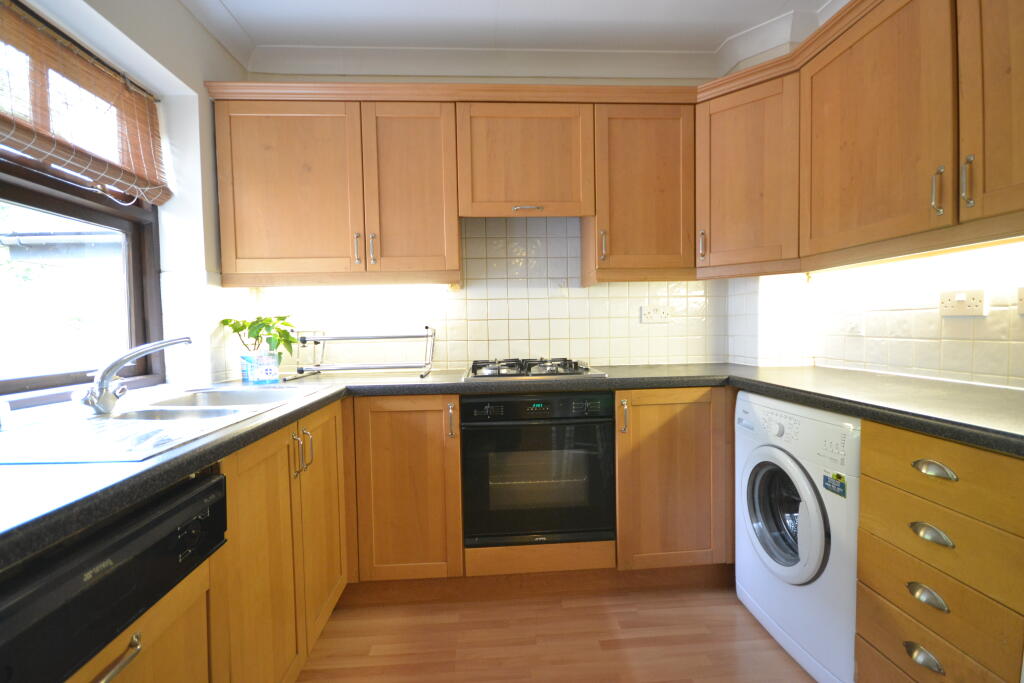 2 bed Detached for rent in Cardiff. From Moginie James - Cyncoed