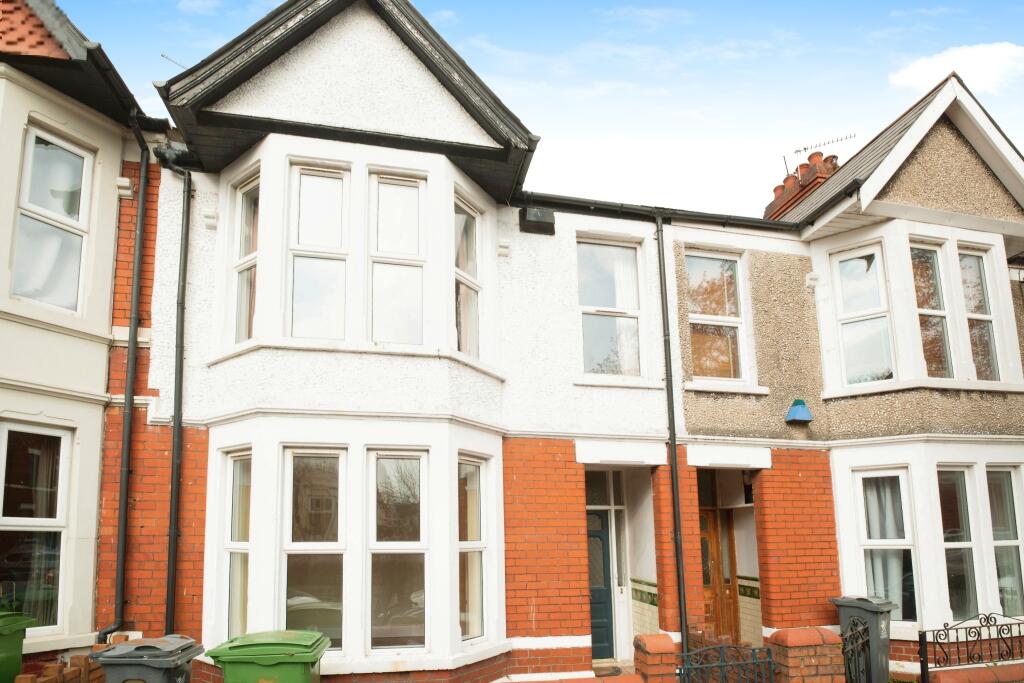 3 bed Mid Terraced House for rent in Cardiff. From Moginie James - Cyncoed