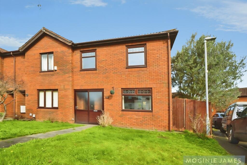 3 bed Mid Terraced House for rent in Cardiff. From Moginie James - Cyncoed 3 bed Mid Terraced House for rent in Cardiff. From Moginie James - Cyncoed