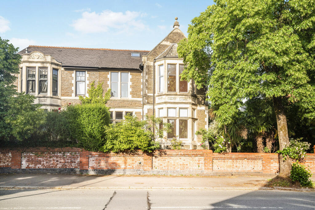 4 bed Semi Detached for rent in Cardiff. From Moginie James - Cyncoed