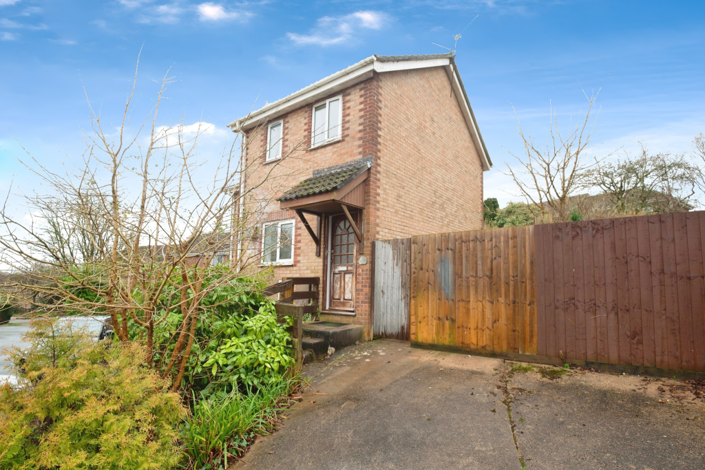 2 bed Semi Detached for rent in Caerphilly. From Moginie James - Cyncoed