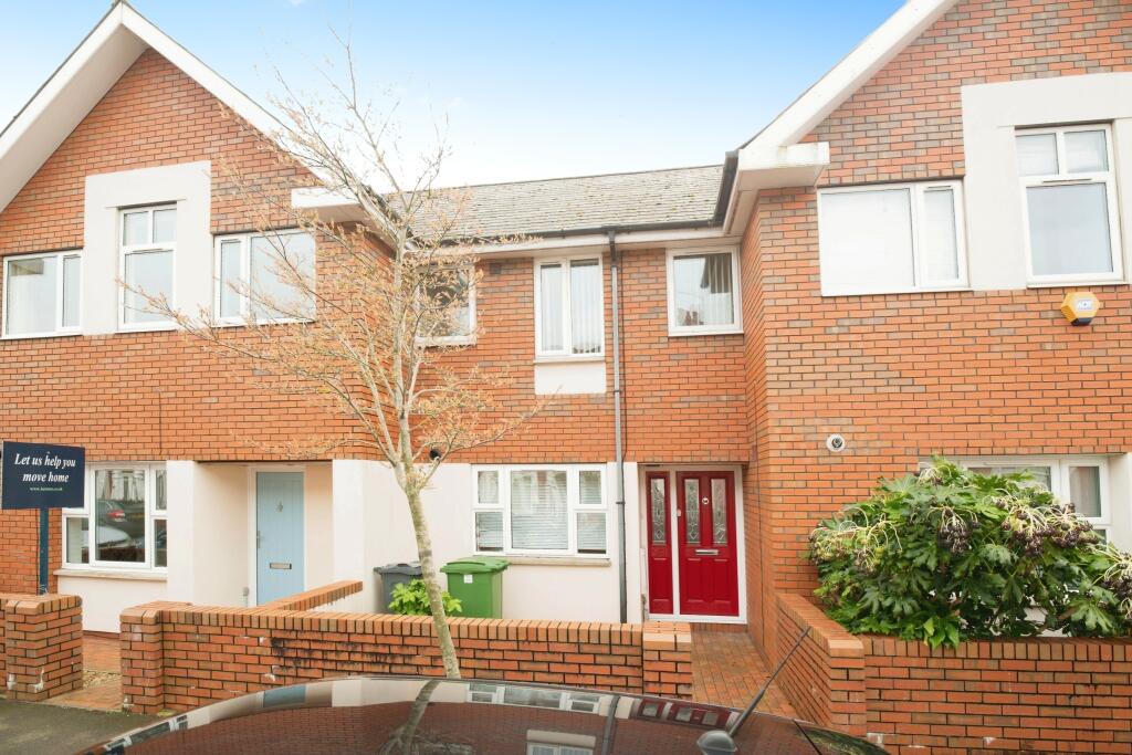 2 bed Mid Terraced House for rent in Cardiff. From Moginie James - Cyncoed 2 bed Mid Terraced House for rent in Cardiff. From Moginie James - Cyncoed