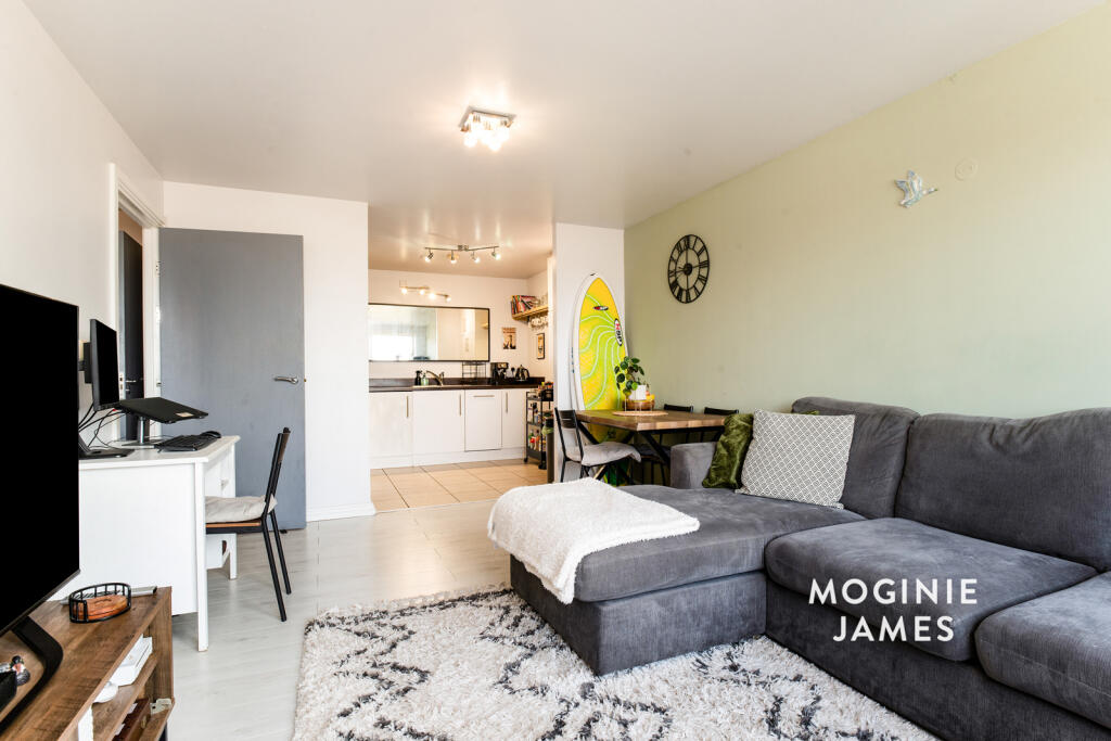 2 bed 1st Floor Flat for rent in Cardiff. From Moginie James - Pontcanna