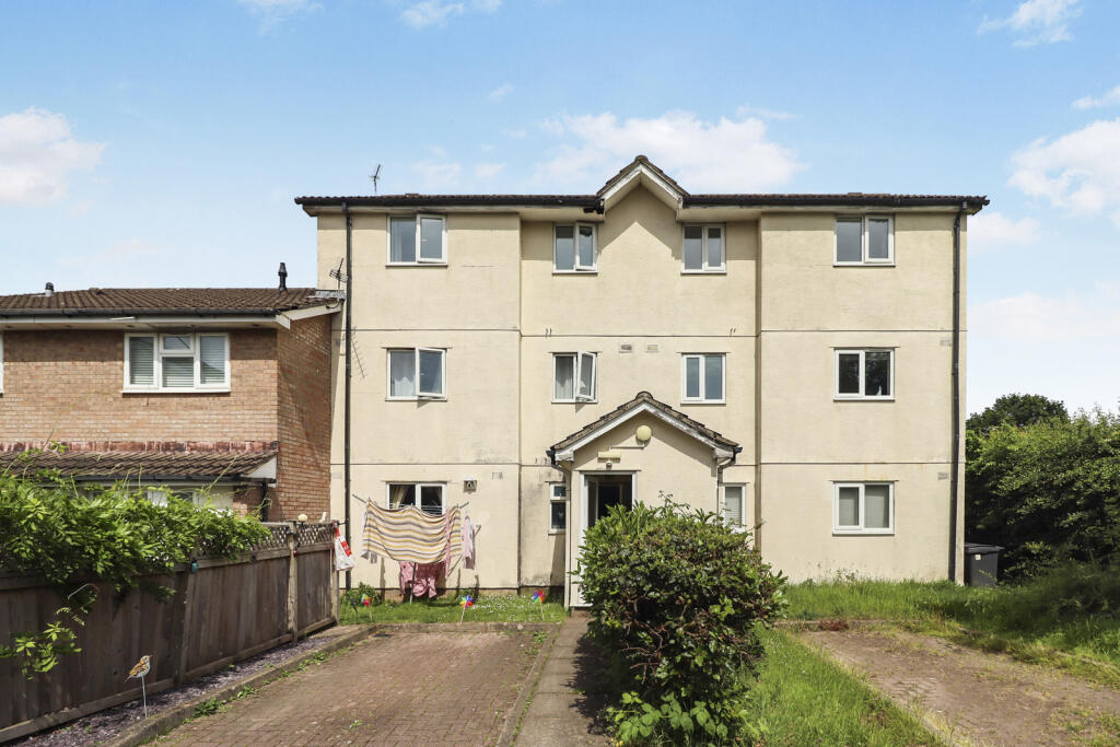 2 bed 1st Floor Flat for rent in St Fagans. From Moginie James - Pontcanna