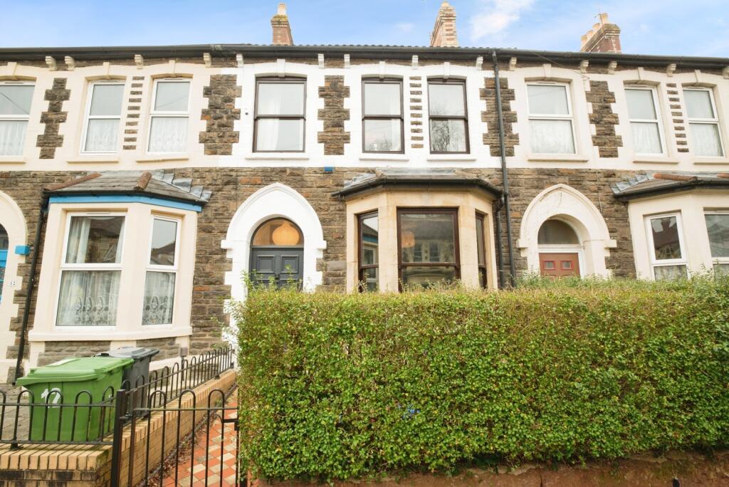 3 bed Mid Terraced House for rent in Cardiff. From Moginie James - Pontcanna