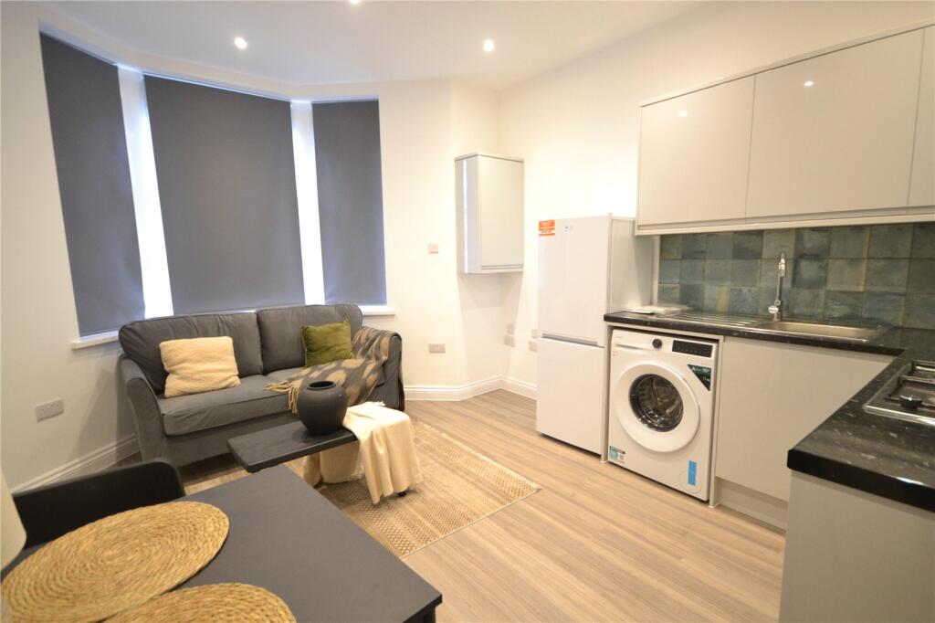 1 bed 1st Floor Flat for rent in Cardiff. From Moginie James - Roath 1 bed 1st Floor Flat for rent in Cardiff. From Moginie James - Roath