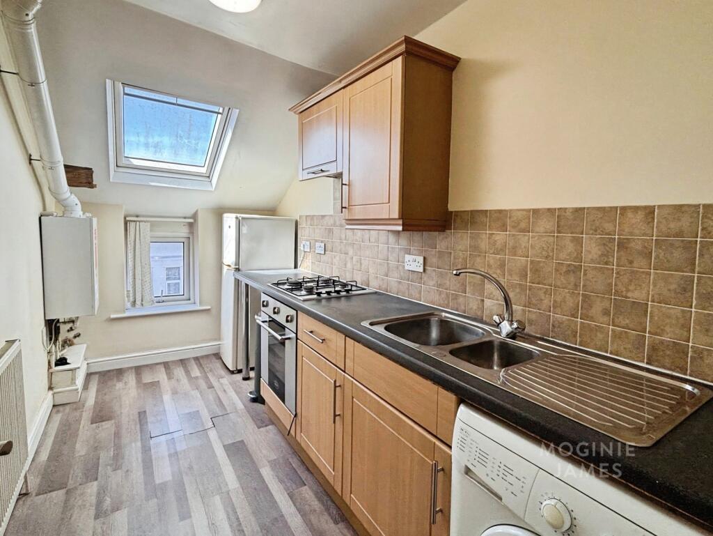 1 bed 1st Floor Flat for rent in Cardiff. From Moginie James - Roath 1 bed 1st Floor Flat for rent in Cardiff. From Moginie James - Roath