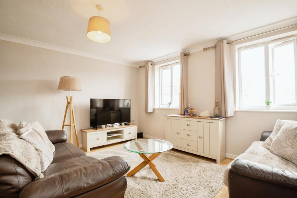 1 bed 1st Floor Flat for rent in Cardiff. From Moginie James - Roath 1 bed 1st Floor Flat for rent in Cardiff. From Moginie James - Roath