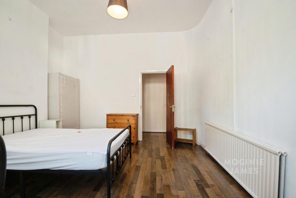 2 bed 1st Floor Flat for rent in Cardiff. From Moginie James - Roath 2 bed 1st Floor Flat for rent in Cardiff. From Moginie James - Roath