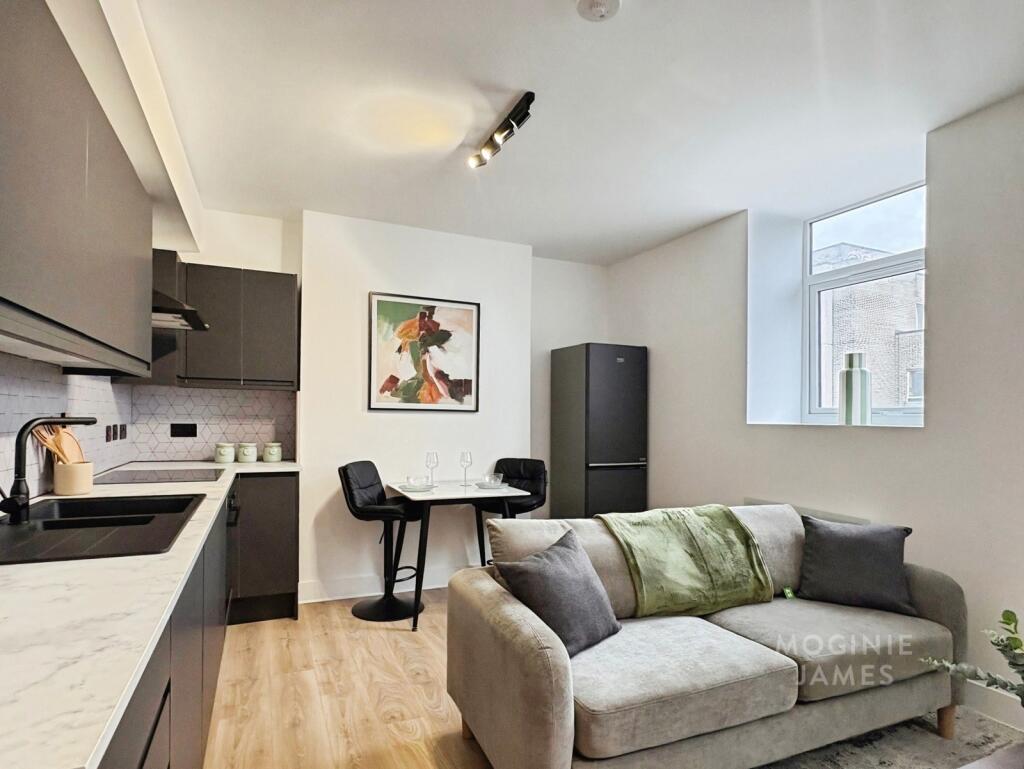 2 bed 1st Floor Flat for rent in Cardiff. From Moginie James - Roath 2 bed 1st Floor Flat for rent in Cardiff. From Moginie James - Roath