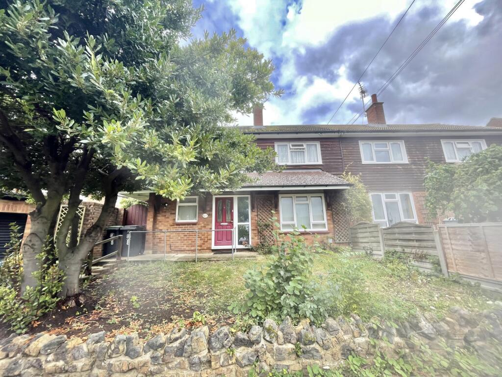 3 bed Semi Detached for rent in Epping. From Montagues - Epping