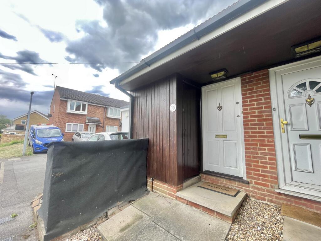 1 bed Annexe for rent in North Weald Bassett. From Montagues - Epping