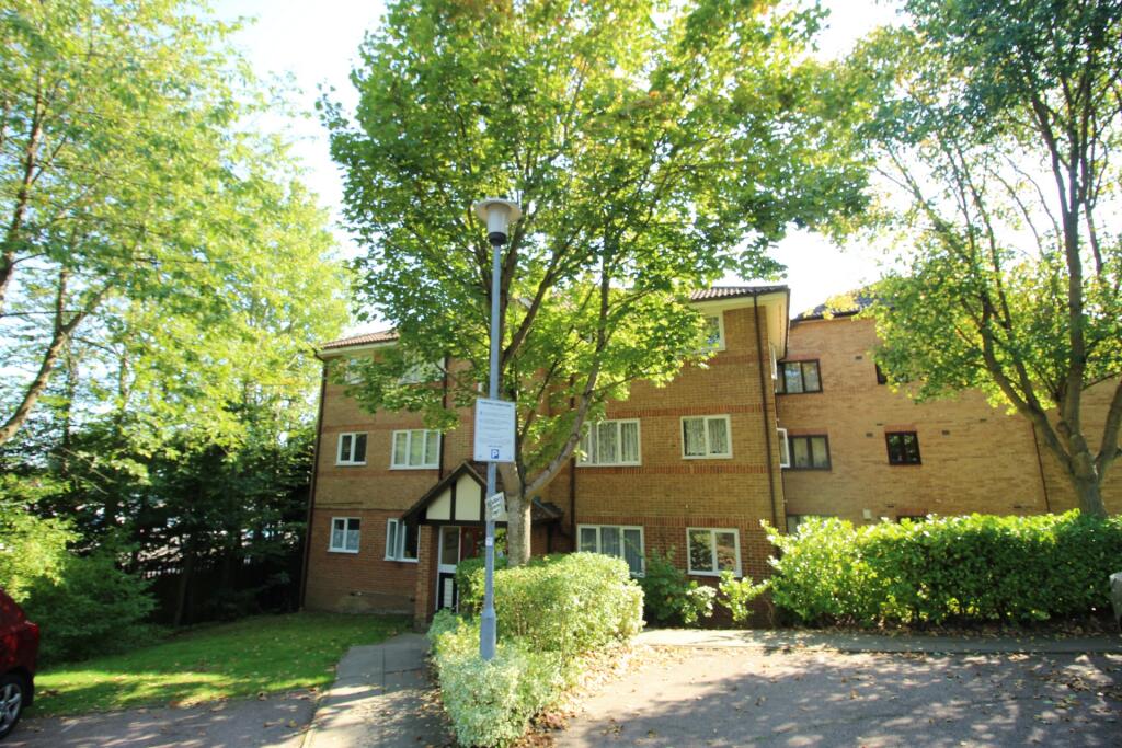 1 bed 1st Floor Flat for rent in Epping. From Montagues - Epping 1 bed 1st Floor Flat for rent in Epping. From Montagues - Epping