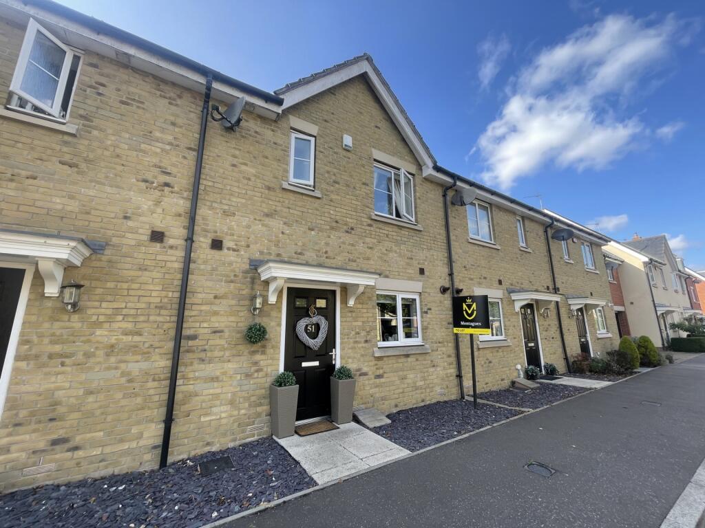 3 bed Mid Terraced House for rent in Coopersale. From Montagues - Epping 3 bed Mid Terraced House for rent in Coopersale. From Montagues - Epping