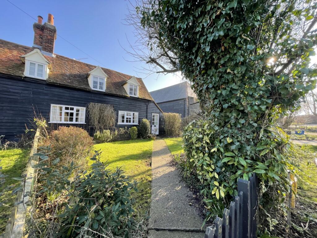 3 bed Cottage for rent in Theydon Mount. From Montagues - Epping