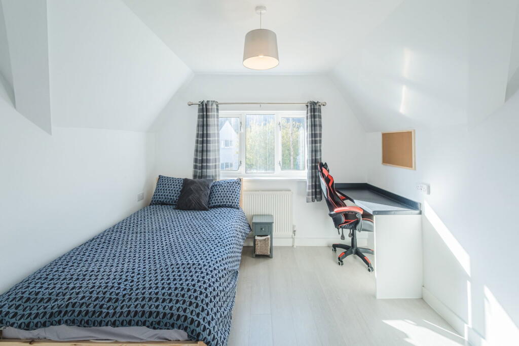 1 bed HMO for rent in Cirencester. From Moovahome - Swindon