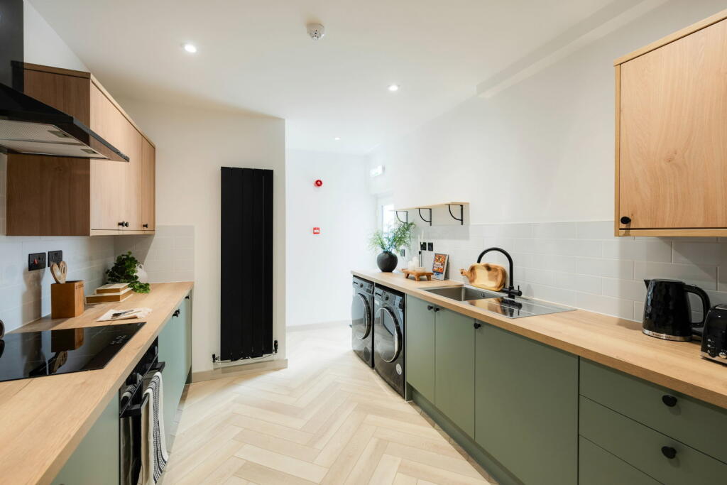 1 bed HMO for rent in Swindon. From Moovahome - Swindon 1 bed HMO for rent in Swindon. From Moovahome - Swindon