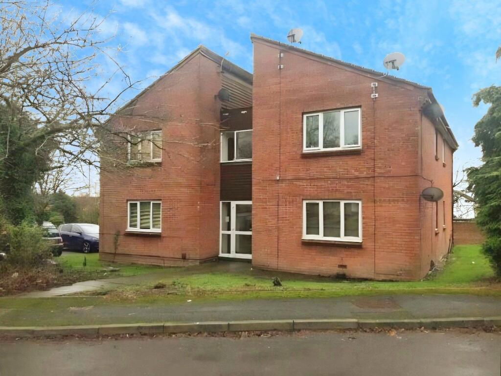 1 bed Detached for rent in Lydiard Millicent. From Moovahome - Swindon 1 bed Detached for rent in Lydiard Millicent. From Moovahome - Swindon