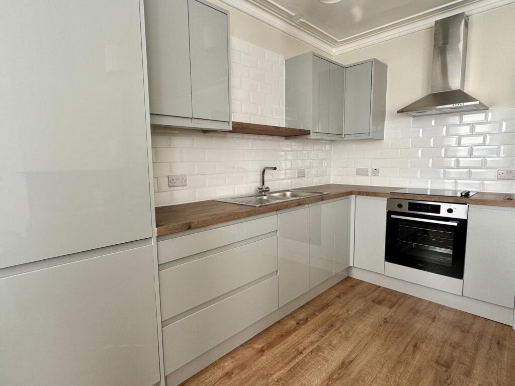 1 bed 1st Floor Flat for rent in Swindon. From Moovahome - Swindon