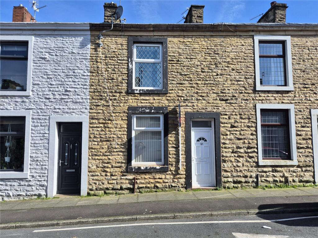 2 bed Mid Terraced House for rent in Great Harwood. From Mortimers - Accrington