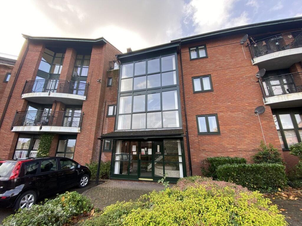 2 bed 1st Floor Flat for rent in Birkenhead. From Moscrops Estate Agents - Birkenhead