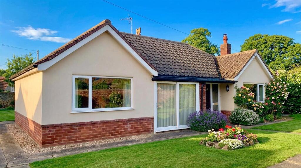 3 bed Bungalow for rent in Grantham. From Mount & Minster - Lincoln
