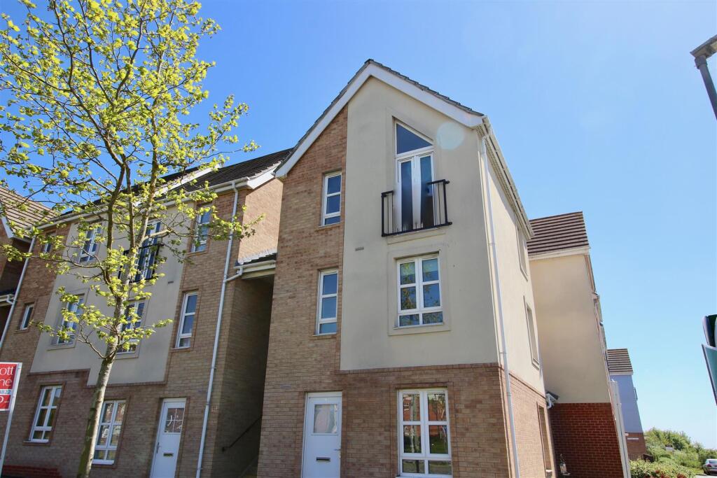 2 bed 1st Floor Flat for rent in North Greetwell. From Mount & Minster - Lincoln