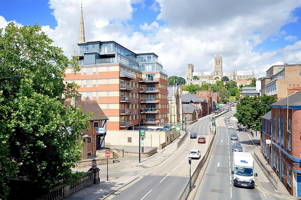 2 bed 1st Floor Flat for rent in Riseholme. From Mount & Minster - Lincoln
