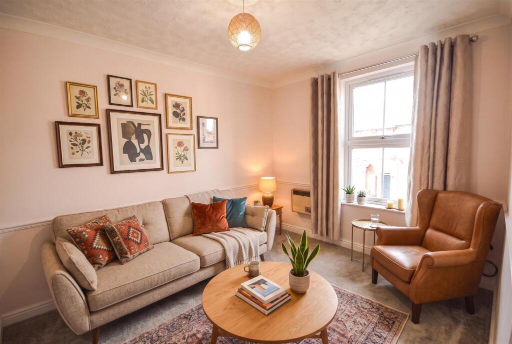 1 bed 1st Floor Flat for rent in Harmston. From Mount & Minster - Lincoln