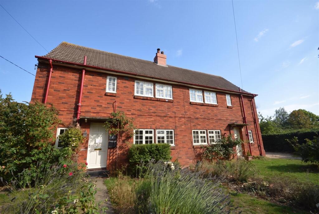 4 bed Detached for rent in Rowston. From Mount & Minster - Lincoln