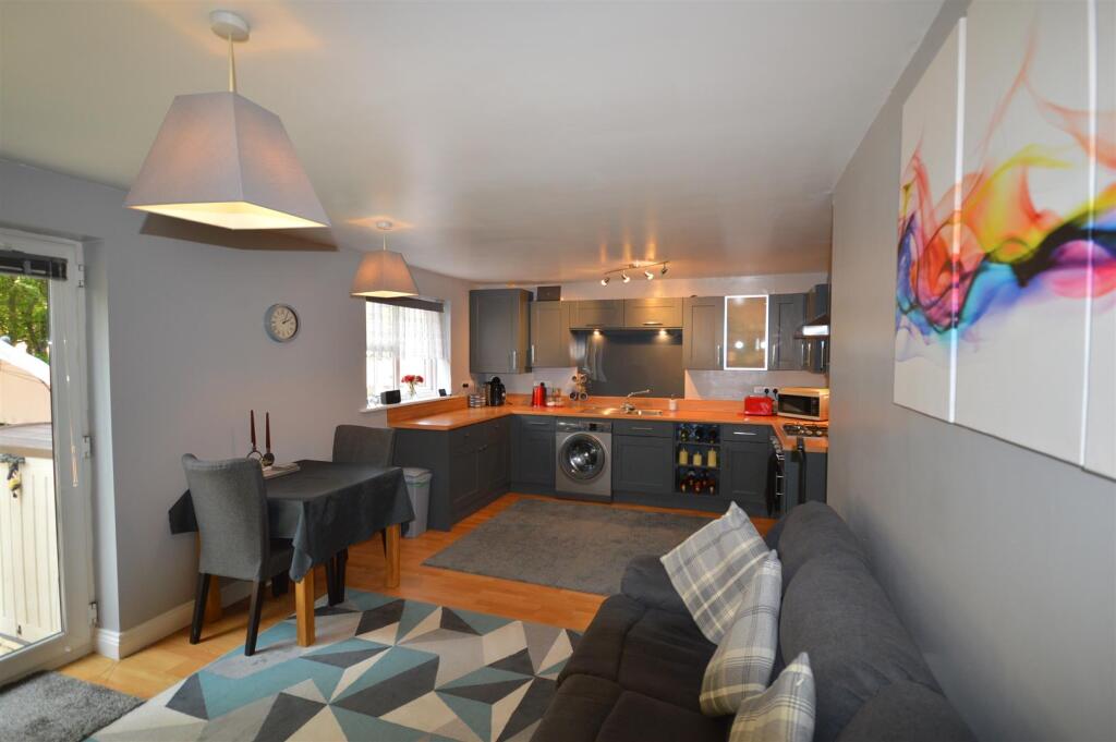 2 bed Apartment for rent in Lincoln. From Mount & Minster - Lincoln