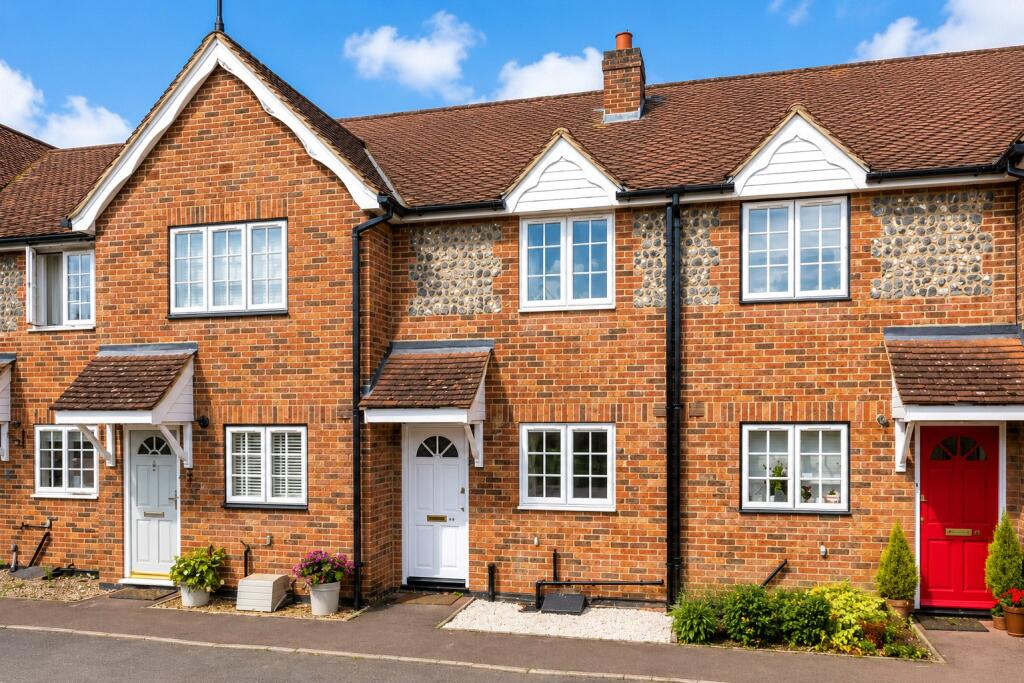 2 bed Mid Terraced House for rent in Littlebury. From Mullucks - Bishop's Stortford