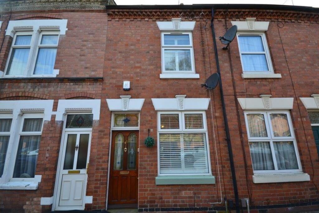 2 bed Mid Terraced House for rent in Leicester. From Barkers - Leicester