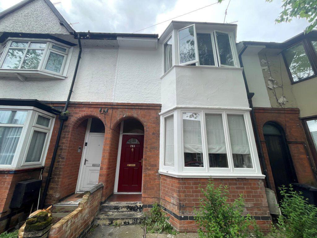 5 bed Mid Terraced House for rent in Leicester. From Barkers - Leicester