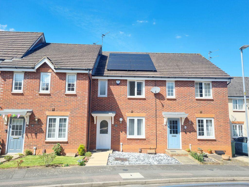 3 bed Mid Terraced House for rent in Loughborough. From Barkers - Leicester