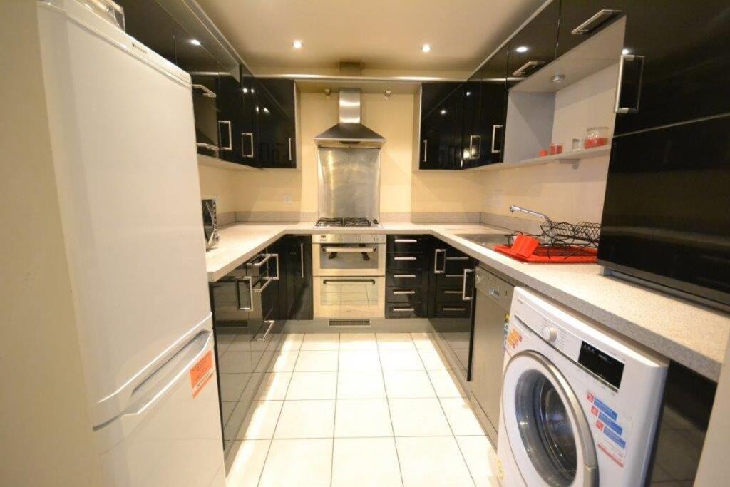2 bed 1st Floor Flat for rent in Leicester. From Barkers - Leicester