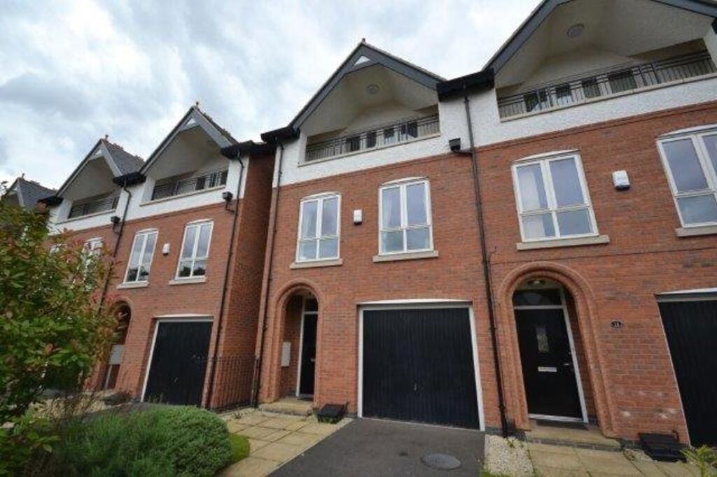 3 bed Detached for rent in Leicester. From Barkers - Leicester
